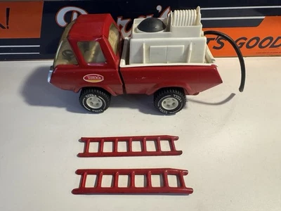 Camión bombeo de agua contra incendios Tonka rojo años 70 coche/camión de acero prensado Foto 1 de 4