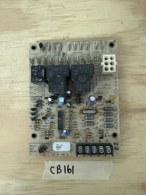 Armstrong Heatcraft FCC-1A 40403001 Furnace Control Circuit Board 70K98 B4 - Image 1 of 4