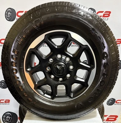 "Ruedas y neumáticos de despegue Ram 2500 3500 18"" mecanizados OEM negro mate" Foto 1 de 4