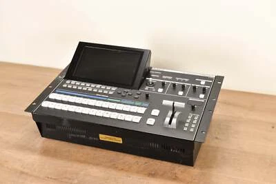 Conmutador de video en vivo multiformato Roland V-1600HD CG00V7N Foto 1 de 4