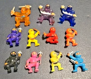 Konvolut 11 kleine Mini Ninja Figuren ohne Marke - Bild 1 von 5