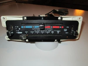 85 - 89 Ford Mercury Heater Temperature Control W/ Rear Defroster LTD 86 87 88 - Picture 1 of 2