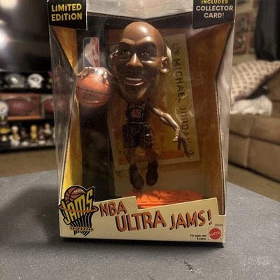 Michael Jordan #45 Figurine - Image 1 of 2