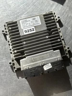 ENGINE COMPUTER HYUNDAI SONATA 2011 2012 2013 2014 39101-2G666 39111-2G666 OEM Foto 1 de 4