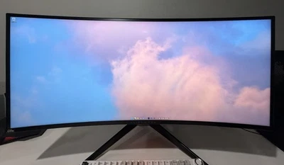 Alienware AW3418DW 34” Curved UltraWide QHD Gaming Monitor 120Hz G-Sync - Image 1 of 2