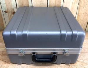 Gemstar Case 18x17,5x11" grau Handheld Case Storage Footlocker Militär Überschuss - Bild 1 von 13