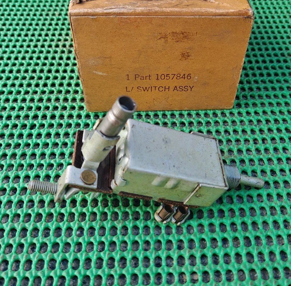 1936 Chrysler DeSoto NOS MoPar Instrument Panel HEADLAMP SWITCH - Image 1 of 3
