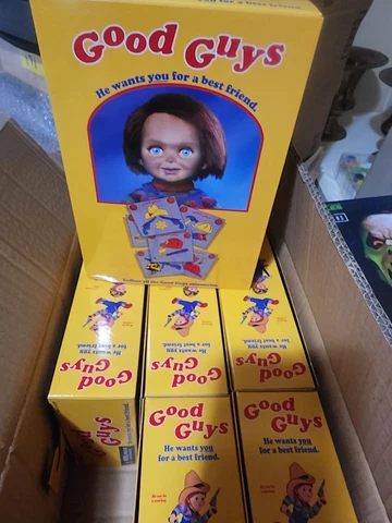 NECA Chucky Good Guy Doll Child's Play Action Figure. NEW, IN STOCK Cover