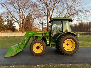 2003 John Deere 5220 Tractor Power Reverser 4x4 Loader Cab - Picture 1 of 24