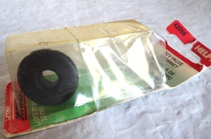 Dorman 42056 PCV Valve Grommet - 0.418 In. ID - 1.299 In. OD - 0.500 In GM - Bild 1 von 2