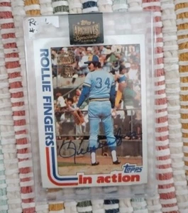 2021 Topps Archives Rollie Fingers Signature Series Auto /100 Milwaukie Brewers - Picture 1 of 2