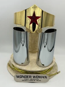 DC Justice League Trophy Room Wonder Woman Tiara Bracelets & Lasso Prop Replica - Picture 1 of 22