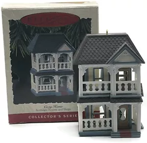 Hallmark Ornament Cozy Home 1993 nostalgisches Weihnachtsdorf Baum Andenken Deko - Bild 1 von 9