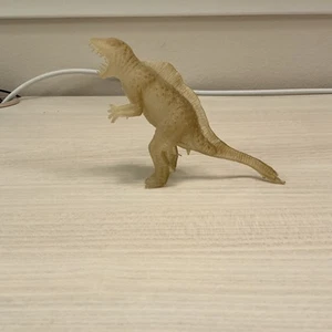 Dinosauro Glow in the Dark vintage anni 80 gomma plastica vinile Hong Kong - Foto 1 di 7