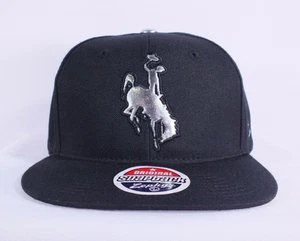 Vintage NCAA Wyoming Cowboys Black SILVER LOGO Snapback Hat Zephyr NEW NWT - Picture 1 of 7