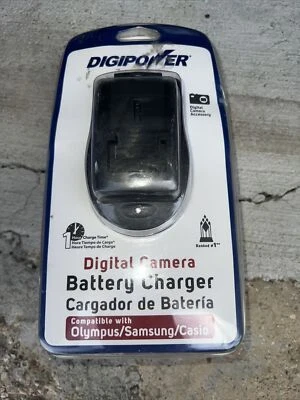 Digipower QC-500OSC Olympus/Samsung/Casio Camera Battery Charger (Black) - Image 1 of 4