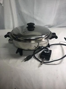 Sartén eléctrica para freír sartén SALADMASTER 11" 7817 tapa de vapor llena de aceite sumergible EE. UU. - Imagen 1 de 8