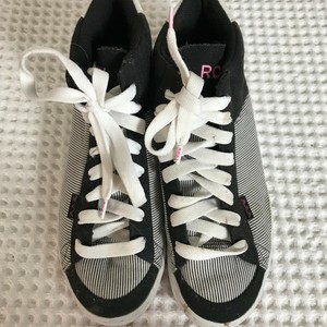 roxy high top sneakers