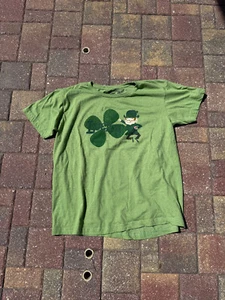 Lucky Charms Leprechaun Green Graphic 2010 Tee Cereal T Shirt Men's XL - Picture 1 of 7