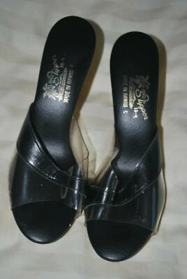 Vintage 1960s Black Sandals Wood Heel Hawaiian Island Slipper sz 7 - Image 1 of 4