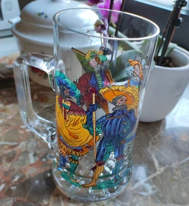 Bierkrug Edelleute bemalt - Bild 1 von 3
