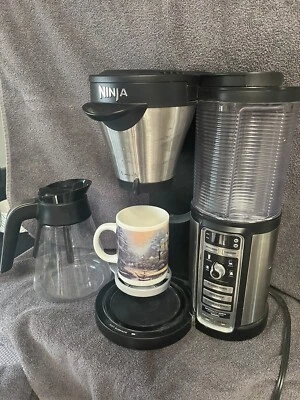 Ninja - Coffee Bar Brewer CF081 with Glass Carafe - Stainless Steel/Black - Image 1 of 3