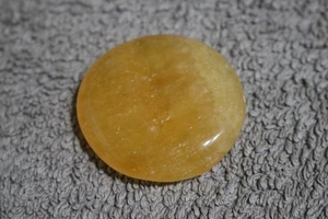 Aragonit Gelb Handschmeichler Natur Esoterik Wasserstein - Bild 1 von 2