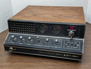 Cobra Dynascan Model 139 XLR SSB AM 40 Channel CB Base Station - Turns On - Picture 1 of 4