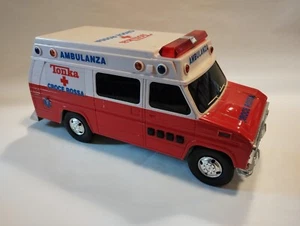 Ambulanza Croce Rossa Giocattolo, Marca Tonka Hasbro 2001 - Imagen 1 de 14