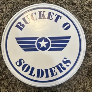 Disney Pixar Toy Story Collection Bucket O Soldiers 63 Little Green Army Men +44 - Picture 1 of 5