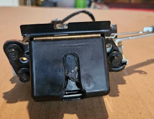 2003 - 2010 Toyota Sienna Trunk Lock Assembly Part 69110-08050 Used - Picture 1 of 6