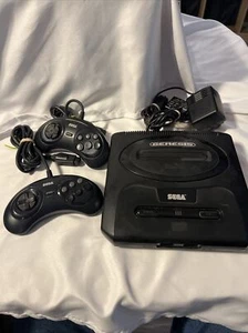 Paquete Consola Sega Genesis Modelo 2 MK-1631 Cables, Controlador B13 - Imagen 1 de 5
