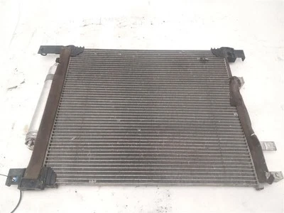 Condensador de aire acondicionado para Nissan Versa 2012-2019 Foto 1 de 4