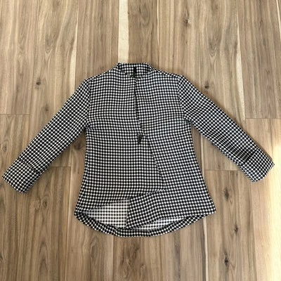 IC на CONNIE K куртка точек белый / черный - Sz маленький отличном! Сделано в США - Изображение 1 из 4