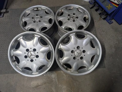 Mercedes Benz 16 Zoll Alufelgen - Bild 1 von 4