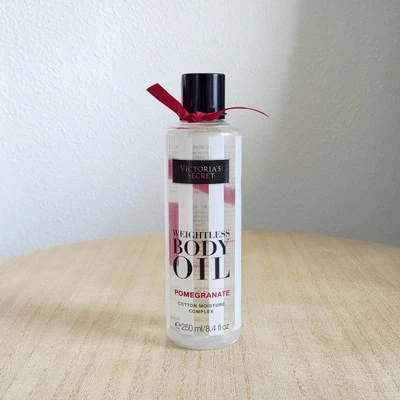 VICTORIA'S SECRET WEIGHTLESS COCONUT MILK BODY OIL MOISTURIZER  RARE 8.4oz NEW - Image 1 of 2