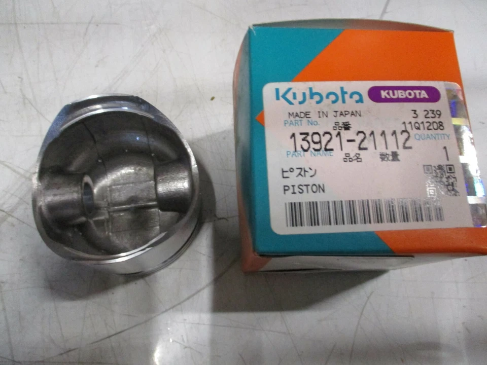 Kubota "KGP-R20-USA & KVP30 Series" Engine Piston (STD) 1392121112 - Image 1 of 1
