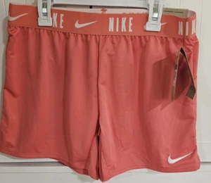 Girls Youth Kids NIKE Move To Zero Shorts NEW Coral Embroidered Size Large - Picture 1 of 2