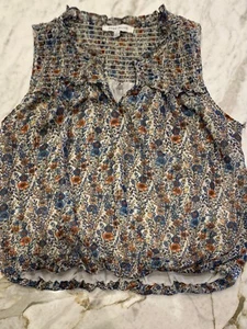 Rose & Olive Women's Size Medium Sleeveless Blouse Floral Metallic Bubble Hem - Picture 1 of 8
