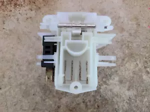 Envío el mismo día | Cerradura de puerta para lavavajillas Viking | 17476000006482 - Imagen 1 de 2