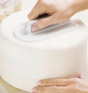 Icing Smooth-Cake Smoother Polisher Tools Decorating Fondant Icing. - Picture 1 of 12