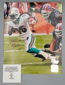 DAVONE BESS MIAMI DOLPHINS WR SIGNED 8X10 FOOTBALL PHOTO COA - Picture 1 of 2