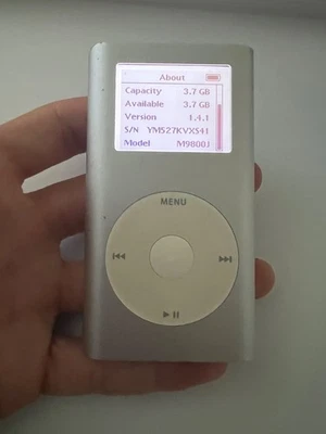 iPod Mini 2-го поколения 4 ГБ - Изображение 1 из 4