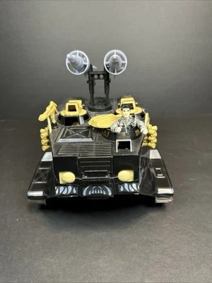 G.I. Vehículo de combate de infantería anfibia Joe ARAH Night Rhino con polvo Foto 1 de 4