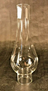 New 1 5/16" x 6 3/4" Clear Borosilicate Glass Oil Lamp #6 Bombe Chimney #CH913 - Picture 1 of 3