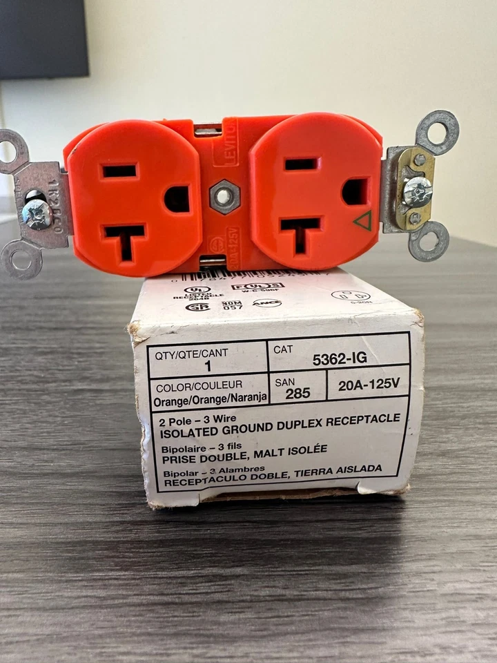 LEVITON 5362-IG DUPLEX RECEPTACLE 20A 125V  B154 - Image 1 of 1