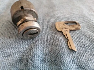 BLOCCHETTO ACCENSIONE DAF 33 44 46 66 AVVIAMENTO CON CHIAVE - Imagen 1 de 5
