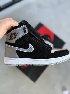Size 7 US - Aleali May x Air Jordan 1 Retro OG High Satin Shadow AJ5991 062 - Picture 1 of 5