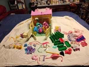 Vintage 1983 Original G1 My Little Pony Show Stall mit Zubehör - Bild 1 von 17