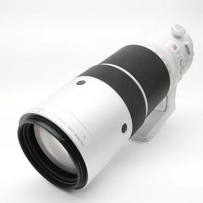 Fujifilm Fujinon XF 150-600mm F/5.6-8 R LM OIS WR (Fuji X) #91 - Image 1 of 4